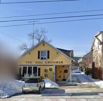 82 Main St E in Milton, ON - Building Photo