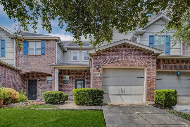 8006 Montague Manor Ln
