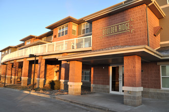 Boulder Ridge in Hudson, WI - Foto de edificio - Building Photo