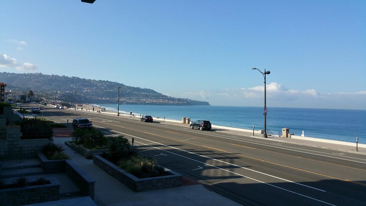 Tallman Apartments in Redondo Beach, CA - Foto de edificio