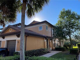 1299 Verde Dr in Naples, FL - Building Photo