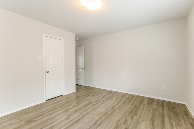 property at 2743 Madison Ct