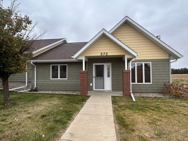 property at 572 Elks Dr