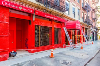 133 Mulberry St in New York, NY - Building Photo - Building Photo