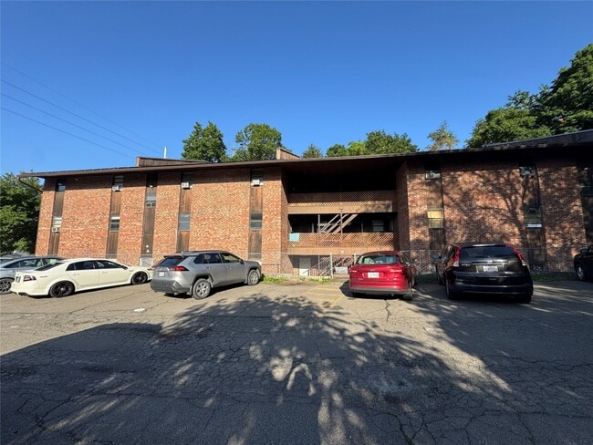 property at 113 E Franklin St