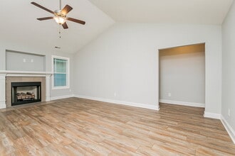 977 Airedale Trail in Garner, NC - Building Photo - Building Photo