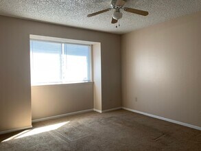 8911 GSRI Ave in Baton Rouge, LA - Building Photo - Building Photo