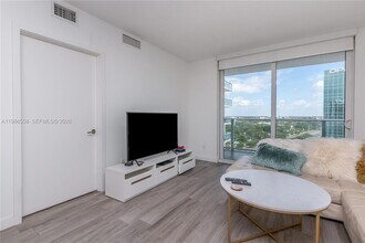 4250 Biscayne Blvd, Unit 1205 in Miami, FL - Building Photo - Building Photo