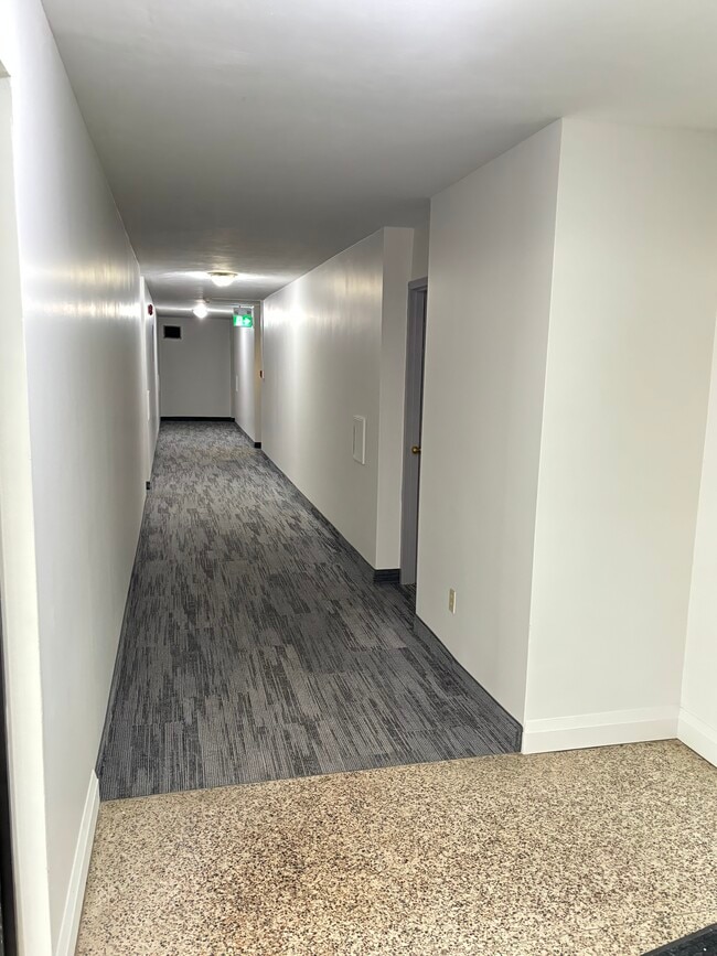 46 Emma St in Guelph, ON - Building Photo - Building Photo