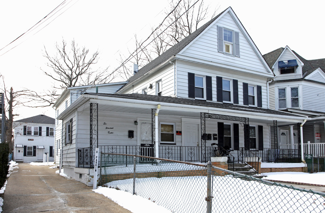 612 5th Ave in Asbury Park, NJ - Building Photo