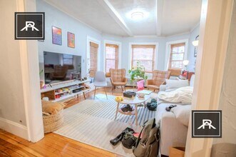 1470 Commonwealth Ave in Boston, MA - Building Photo - Building Photo