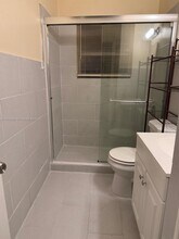 1708 Hayes St in Hollywood, FL - Building Photo - Building Photo