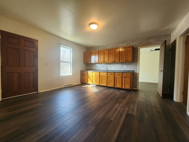 property at 1106 Rixon St