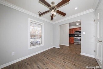 1775 Montauk Hwy in Brookhaven, NY - Building Photo - Building Photo