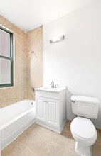 247 W 63rd St, Unit PHE in New York, NY - Building Photo - Building Photo