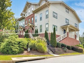 1428 Olden Ln in Atlanta, GA - Building Photo