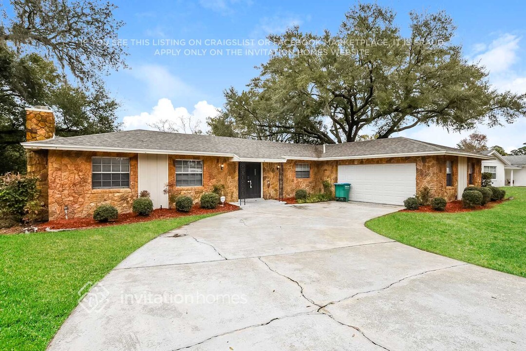 74 Sweetbriar Br in Longwood, FL - Building Photo