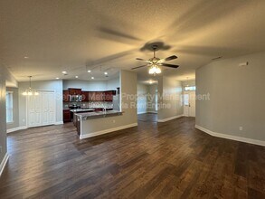 5529 Cane Syrup Cir in Milton, FL - Building Photo - Building Photo