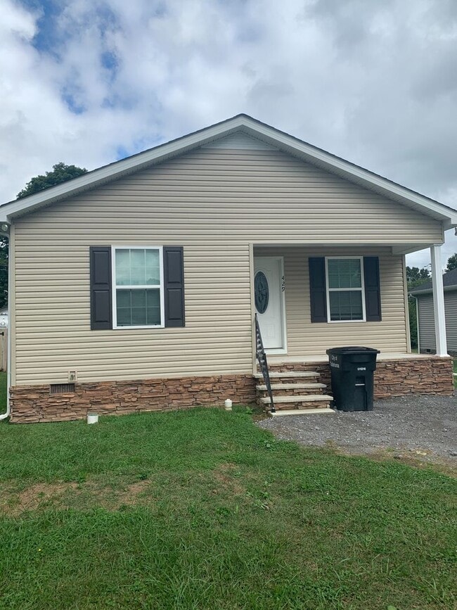 property at 429 Oakwood Rd