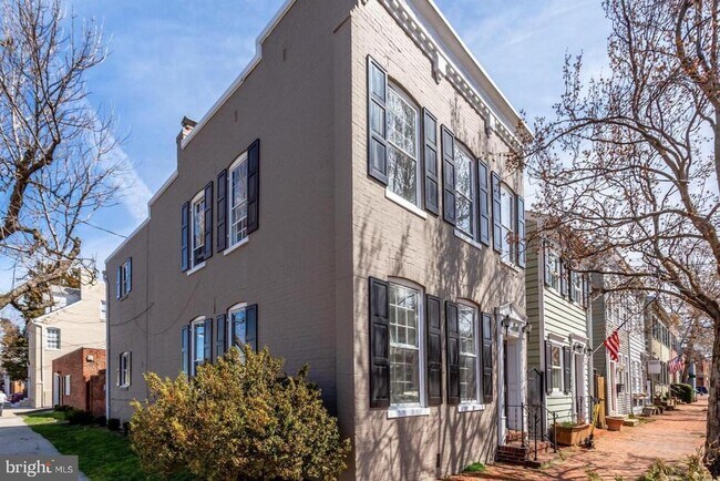 property at 1223 Prince St