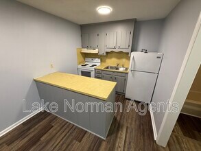 435 3rd Ave Dr SE in Hickory, NC - Building Photo - Building Photo