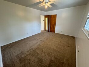 1111 US-41 in Gurnee, IL - Building Photo - Building Photo