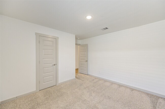 property at 29522 Paytons Park Ct