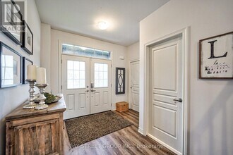 7516 Lionshead Ave in Niagara Falls, ON - Building Photo - Building Photo