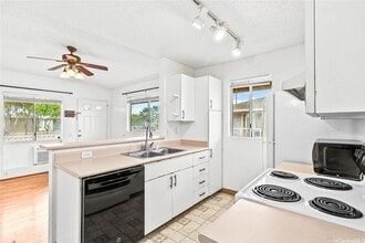 91-1043-1037 Laulauna St, Unit 0913 in Ewa Beach, HI - Building Photo - Building Photo