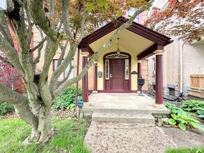 207 Giffin Ave in Pittsburgh, PA - Building Photo - Building Photo