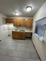 84 Gardner St, Unit 31 in Boston, MA - Building Photo