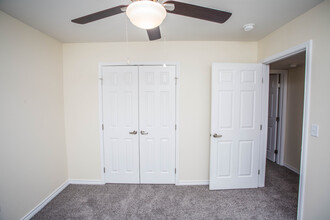 Parkside Apartments in Lubbock, TX - Building Photo - Building Photo