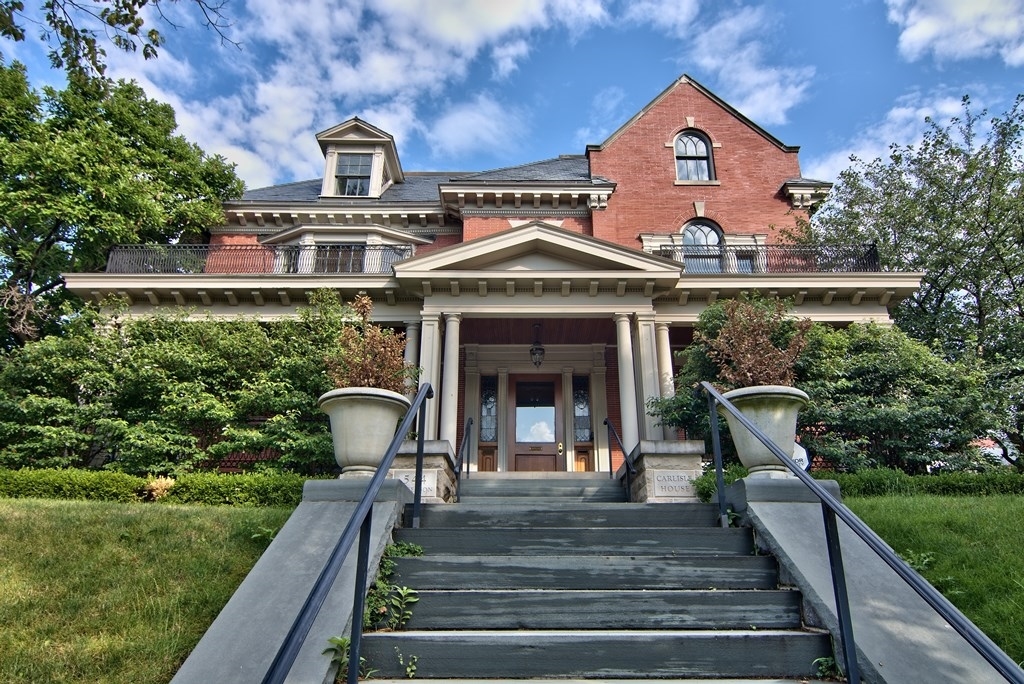 Carlisle House in Scranton, PA - Building Photo