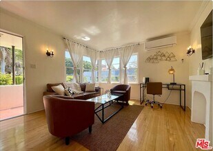 1144 15th St in Santa Monica, CA - Building Photo - Building Photo