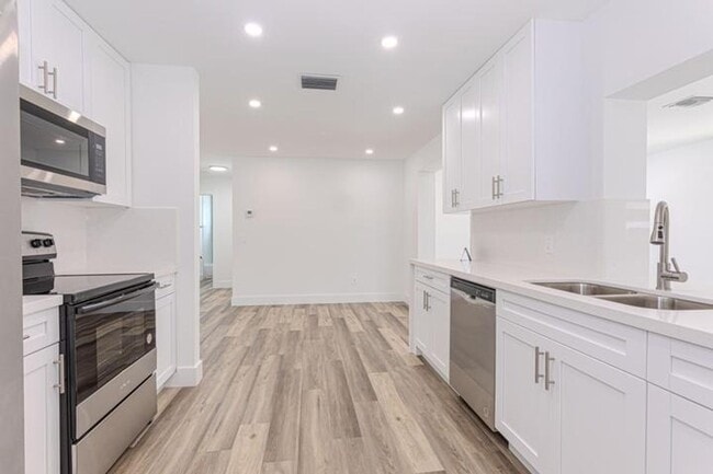 property at 1717 16th Ct N