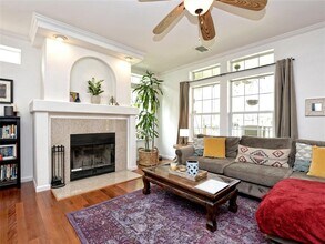 1011 Cherico St in Austin, TX - Building Photo - Building Photo
