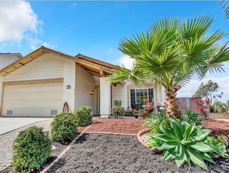 828 Angelus Ave in San Diego, CA - Building Photo