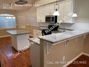 2121 E Brandywine Ln in Fresno, CA - Building Photo - Building Photo