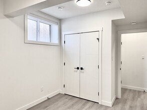 9703 174 St NW in Edmonton, AB - Building Photo - Building Photo