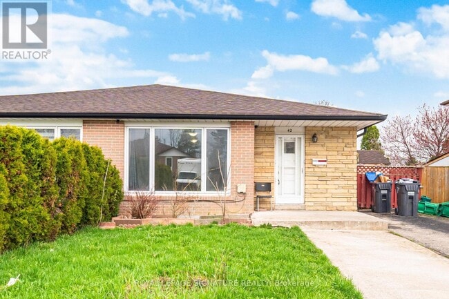 property at 42 Flamingo Crescent