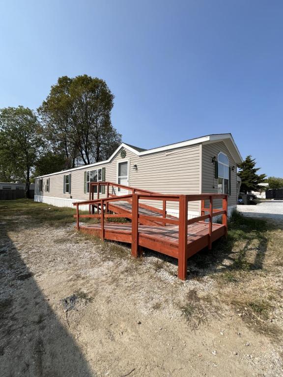 property at 820 N Quail Valley Loop