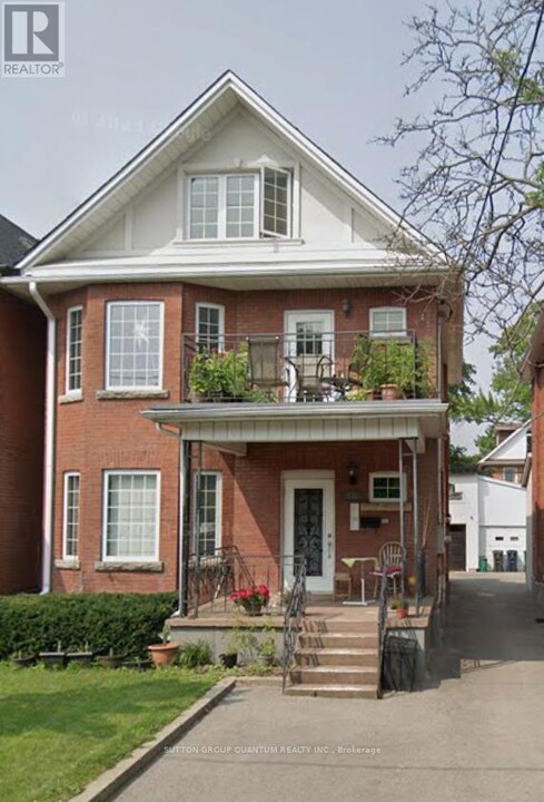 156 Mavety St in Toronto, ON - Building Photo