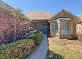 14009 Canterbury Dr in Edmond, OK - Building Photo