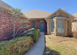14009 Canterbury Dr in Edmond, OK - Building Photo - Building Photo