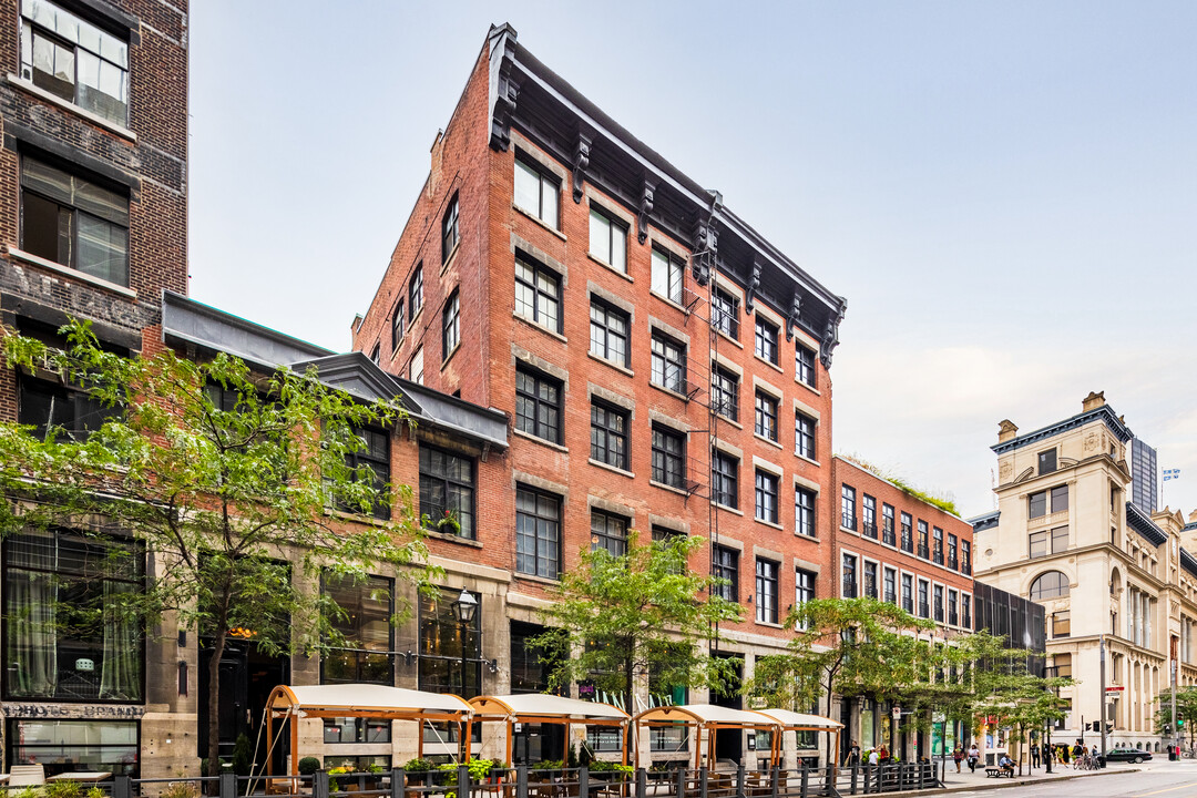 120-124 McGill in Montréal, QC - Building Photo