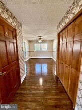 3527 Chalfont Dr in Philadelphia, PA - Building Photo - Building Photo