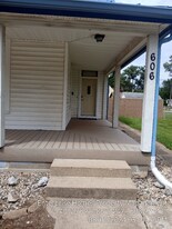 606 Dodge St in West Lafayette, IN - Building Photo