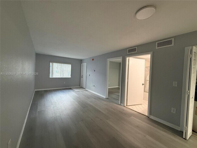 2901 SE 13th Rd in Homestead, FL - Building Photo - Building Photo