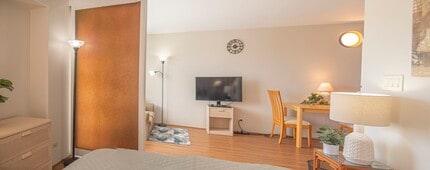 1655 Makaloa St, Unit Unit 1510 in Honolulu, HI - Building Photo - Building Photo