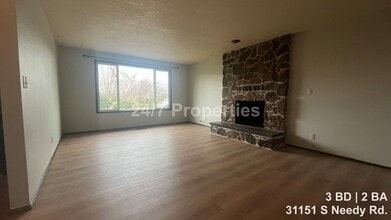 31151 S Needy Rd in Canby, OR - Building Photo - Building Photo